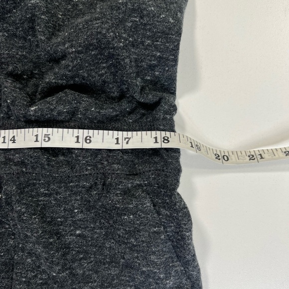 Nike Gray ‘Gym Vintage Romper’ Size Small With Shoulder Snaps - Picture 11 of 16